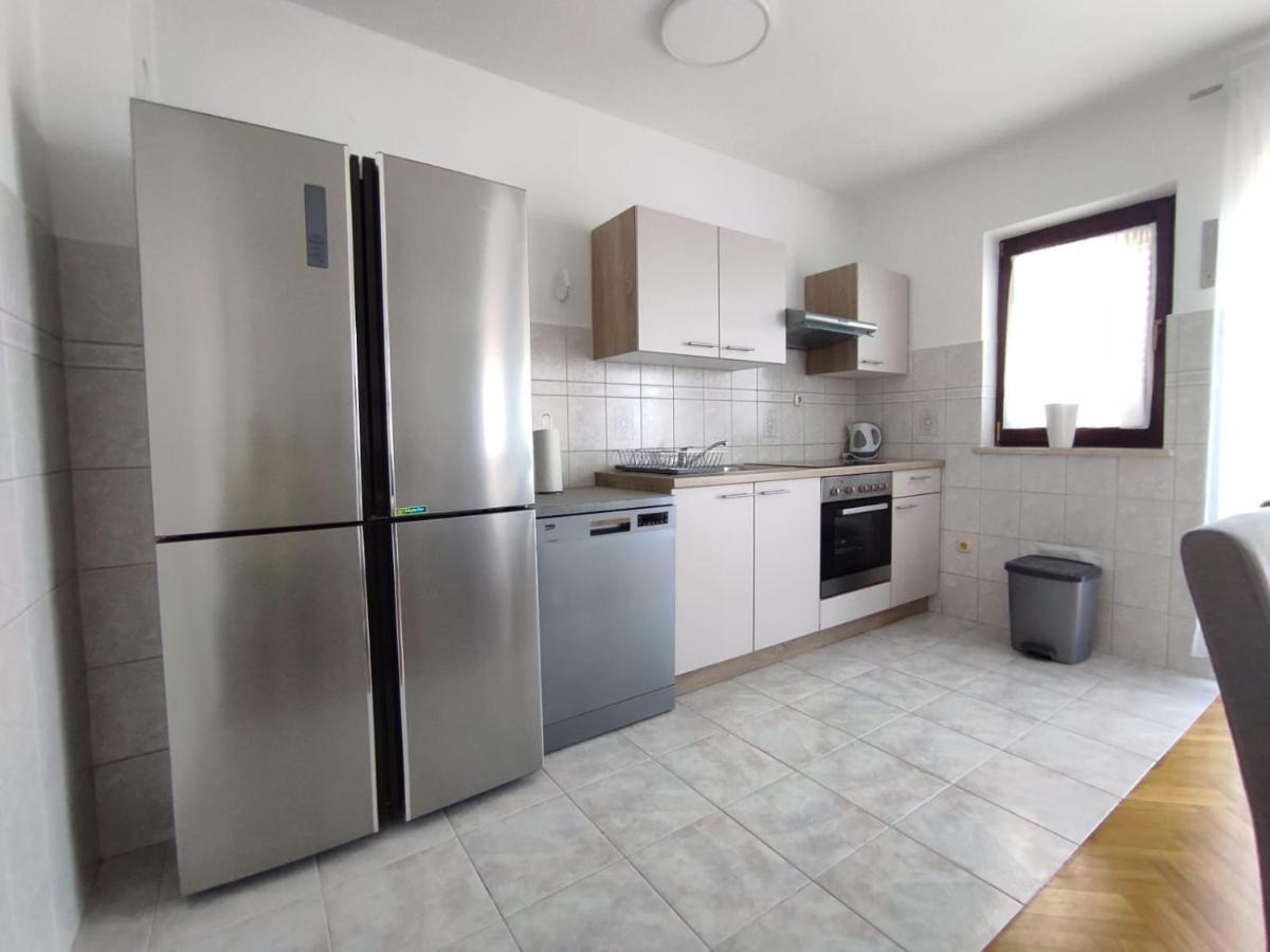 House Silva Apartment Podstrana Exterior photo