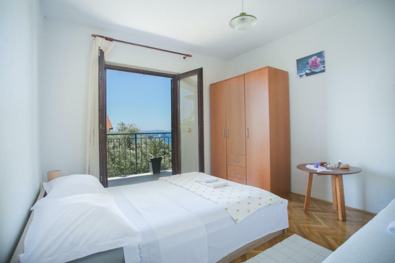 House Silva Apartment Podstrana Exterior photo